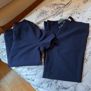 Navy figs scrub set